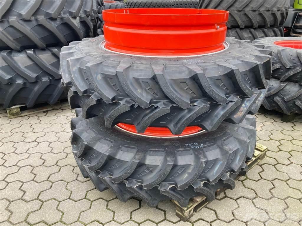 Petlas 420/85 R38 Däck, hjul och fälgar