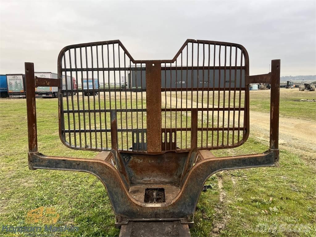 John Deere 1210E Redskap till skogsmaskiner