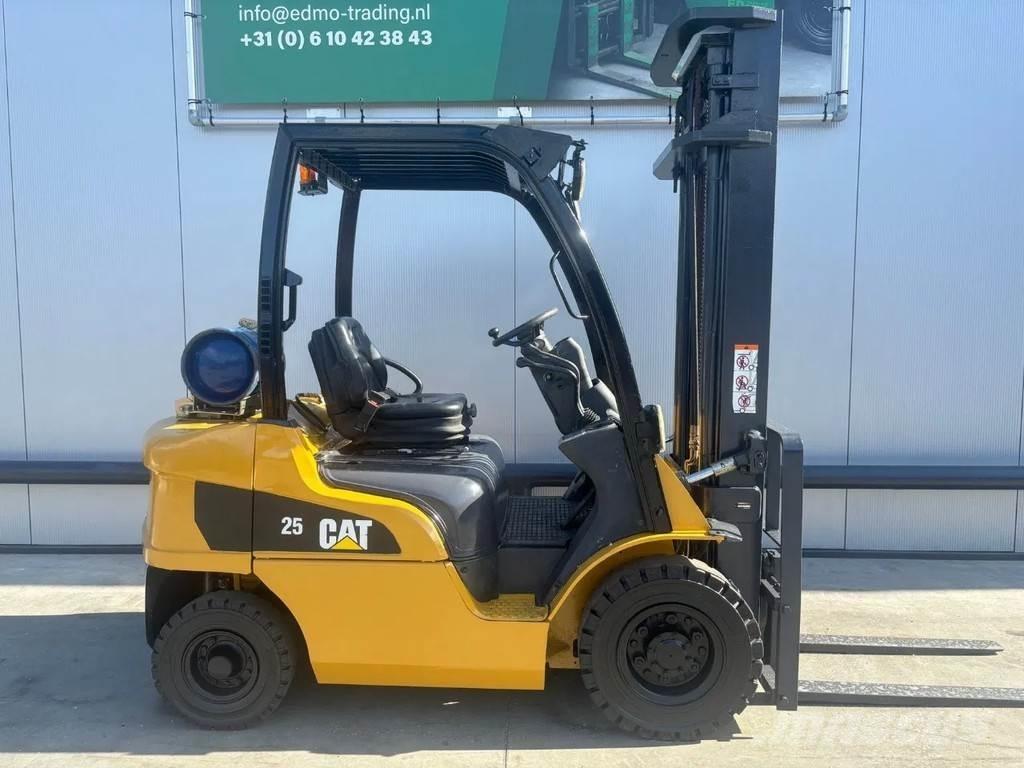 CAT GP25N Heftruck Gasolmotviktstruckar
