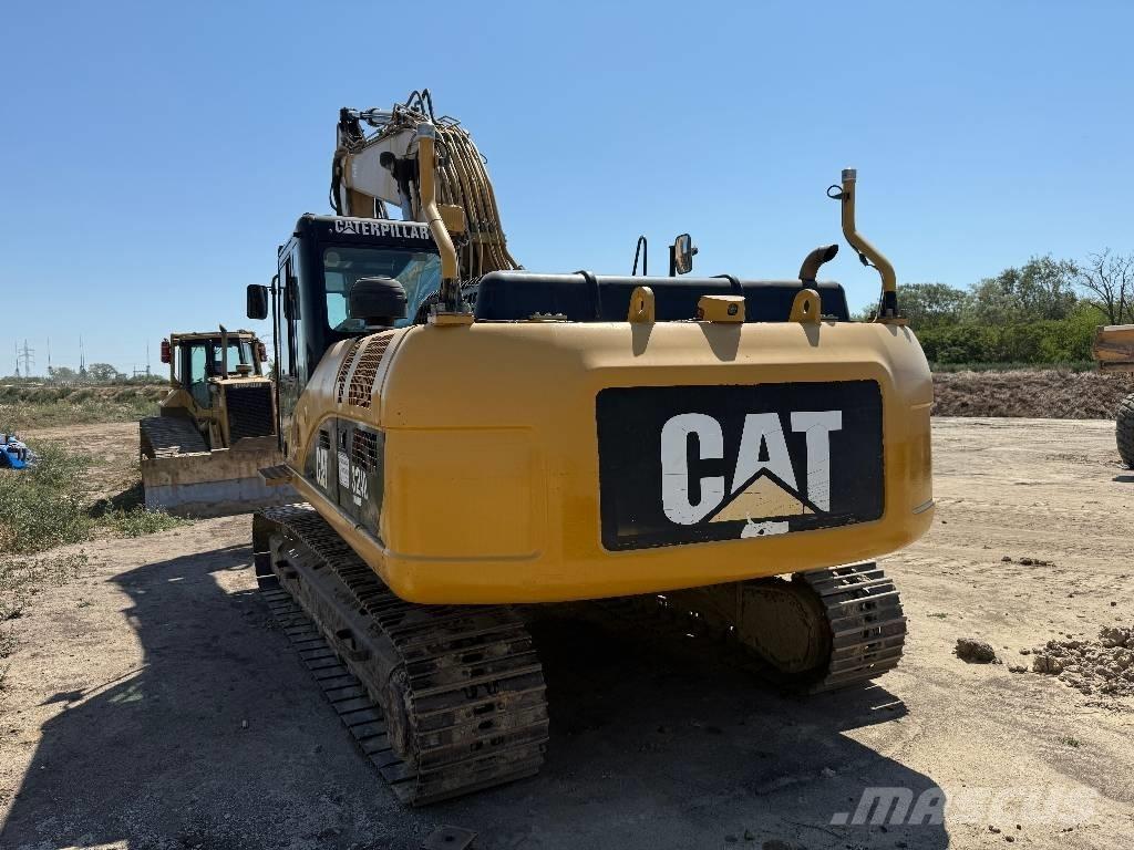 CAT 324 D Bandgrävare