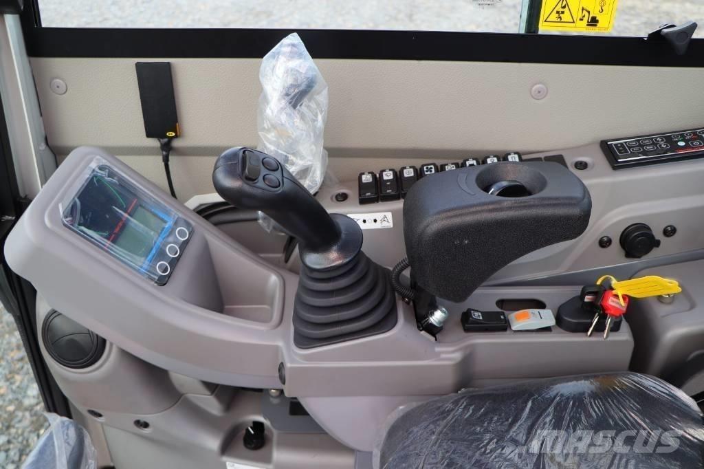 Takeuchi TB325R Minigrävare < 7t