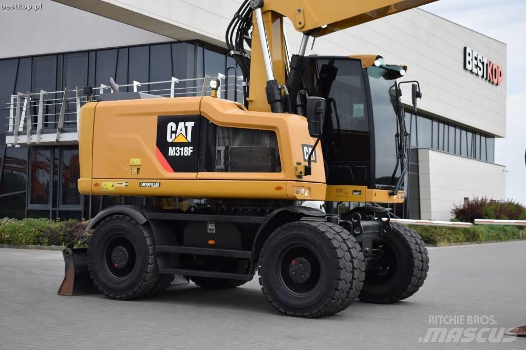 CAT M 318 F Hjulgrävare