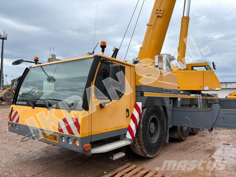 Liebherr LTM1200-5.1 Allterrängkranar