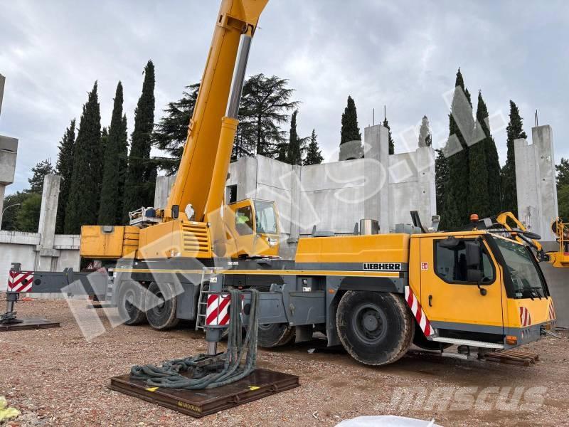 Liebherr LTM1200-5.1 Allterrängkranar