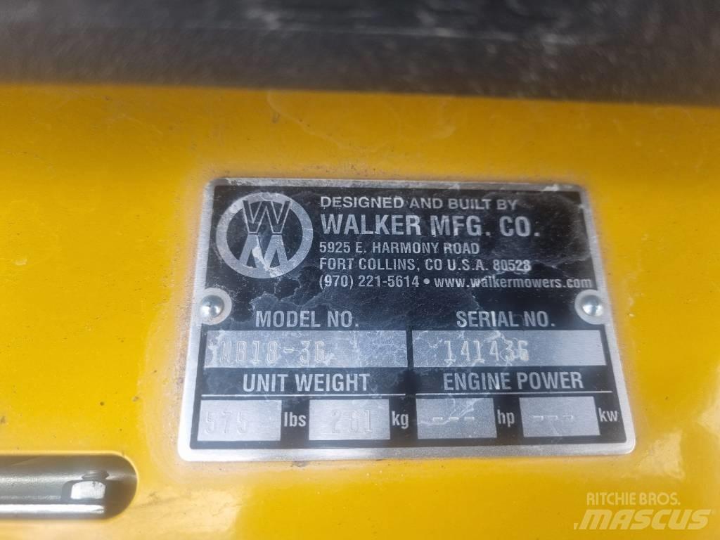 Walker B18 Åkgräsklippare