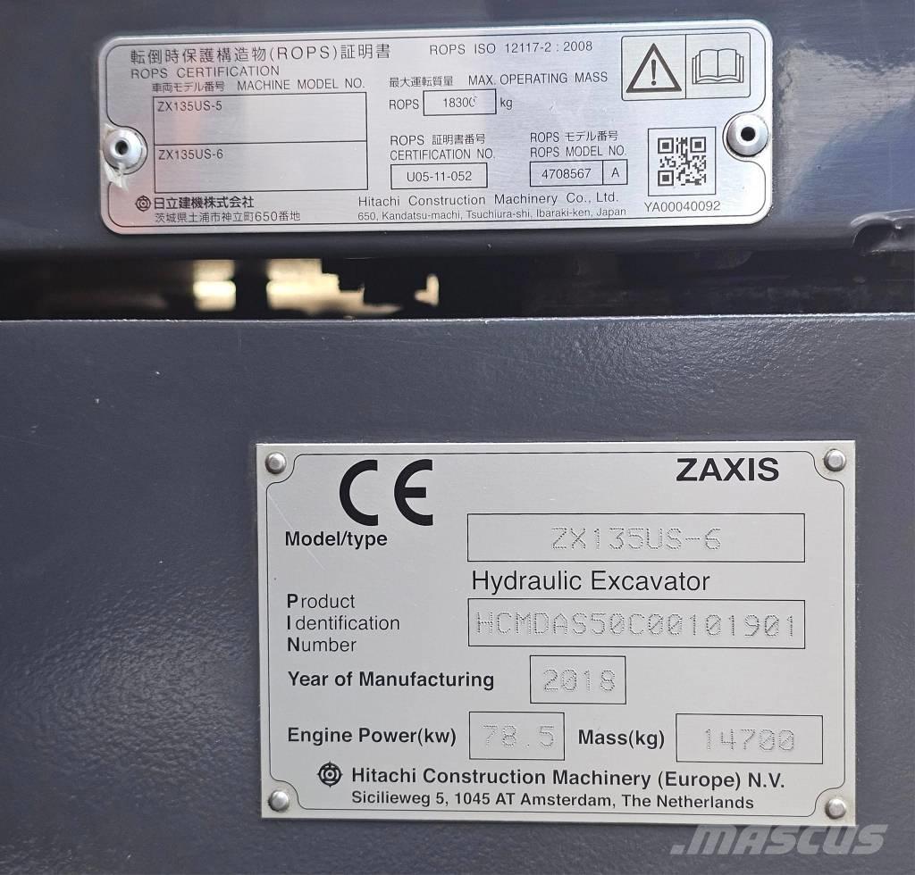 Hitachi ZX 135 US-6 Bandgrävare