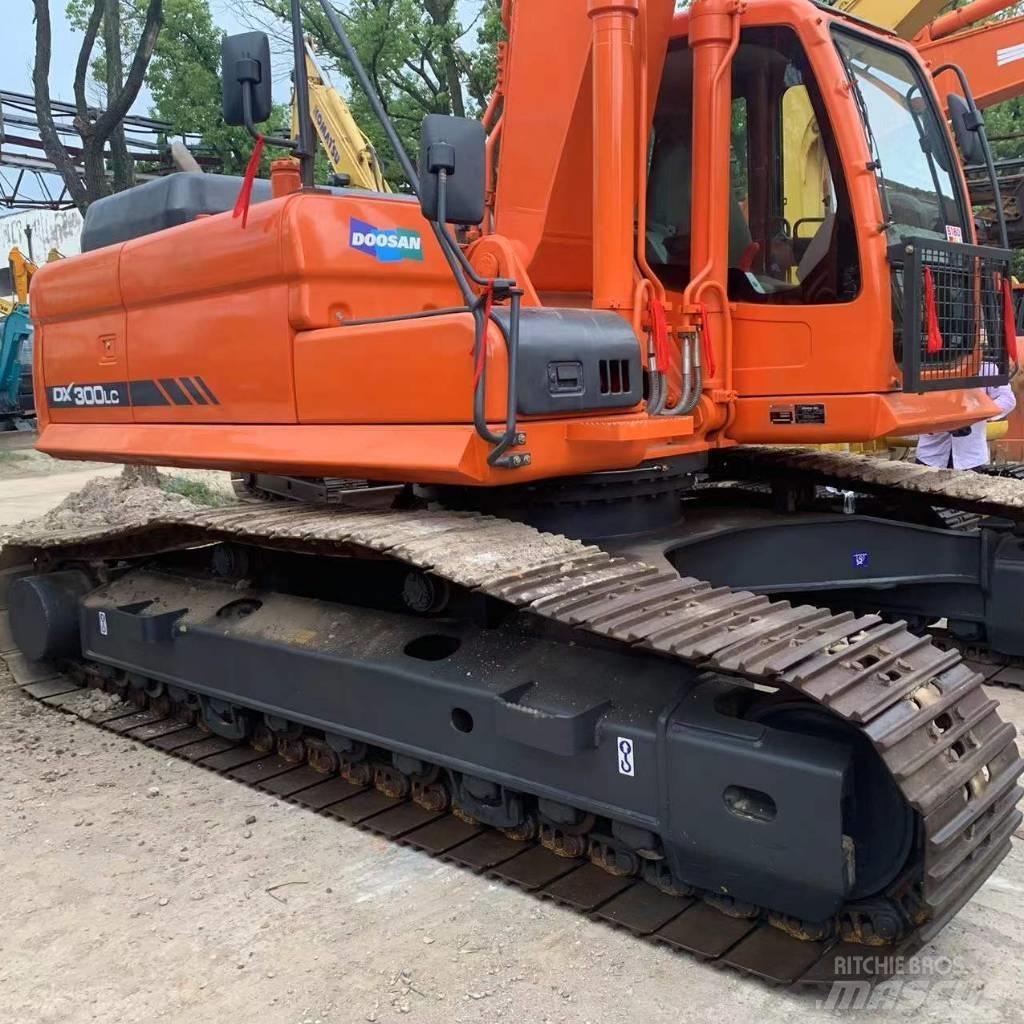 Doosan dx300 Bandgrävare