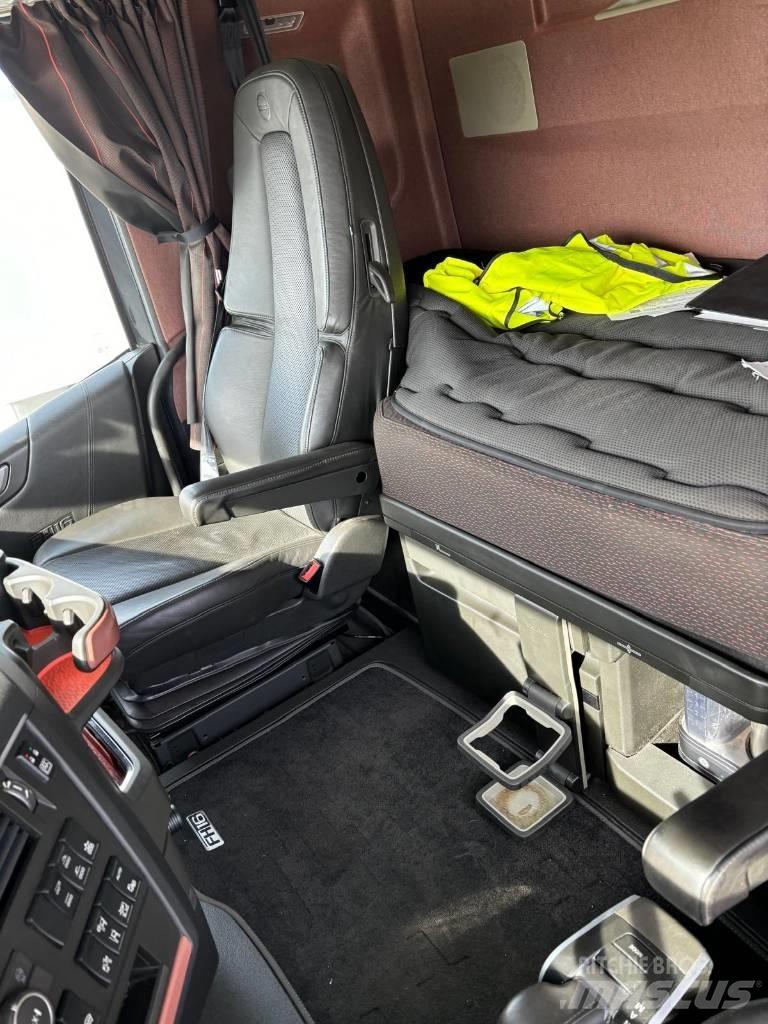 Volvo FH16 650 Timmerbilar