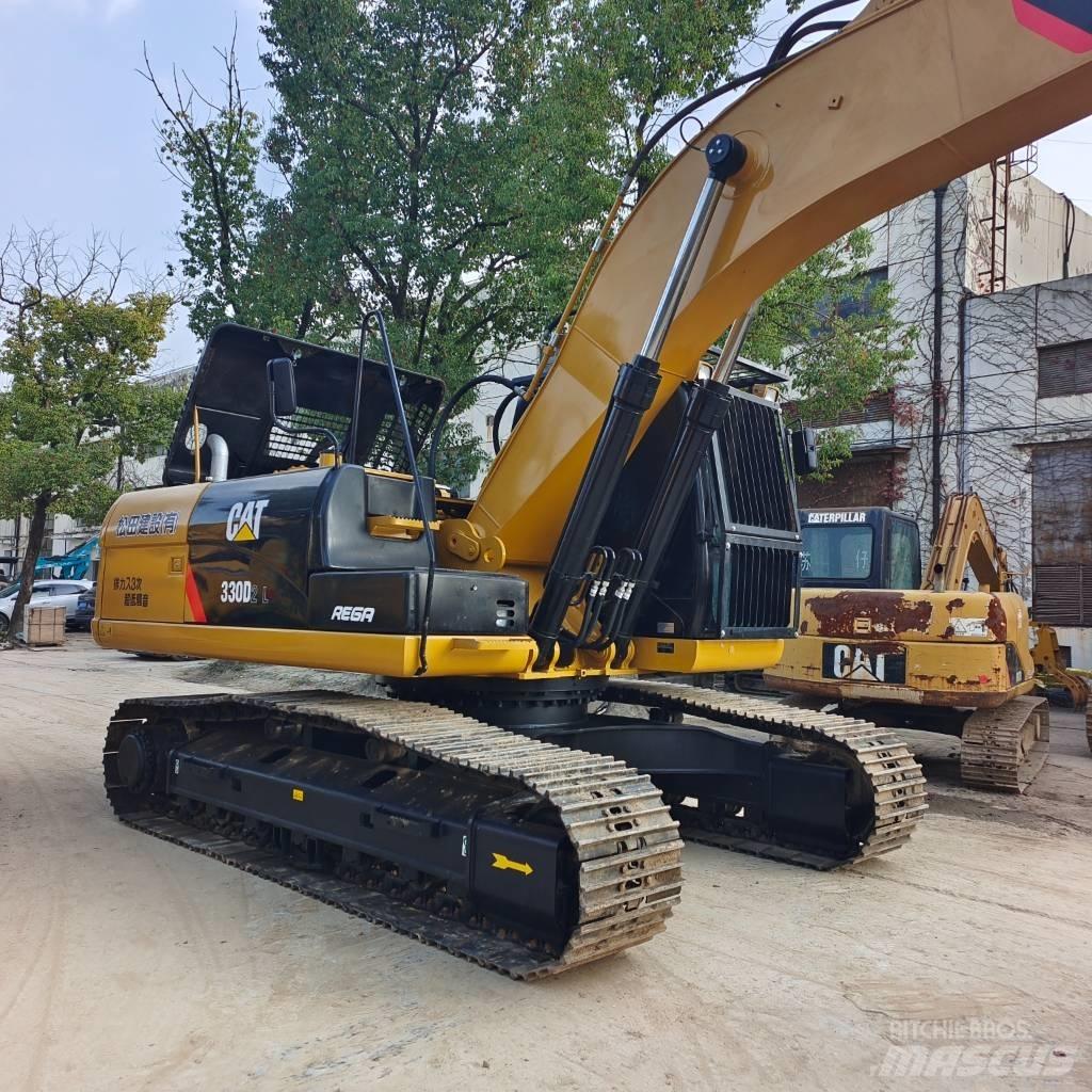 CAT 330D2L Bandgrävare