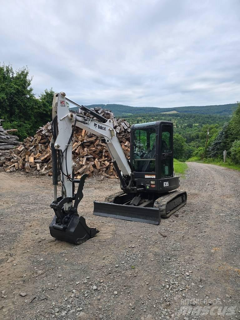 Bobcat E 35 Minigrävare < 7t