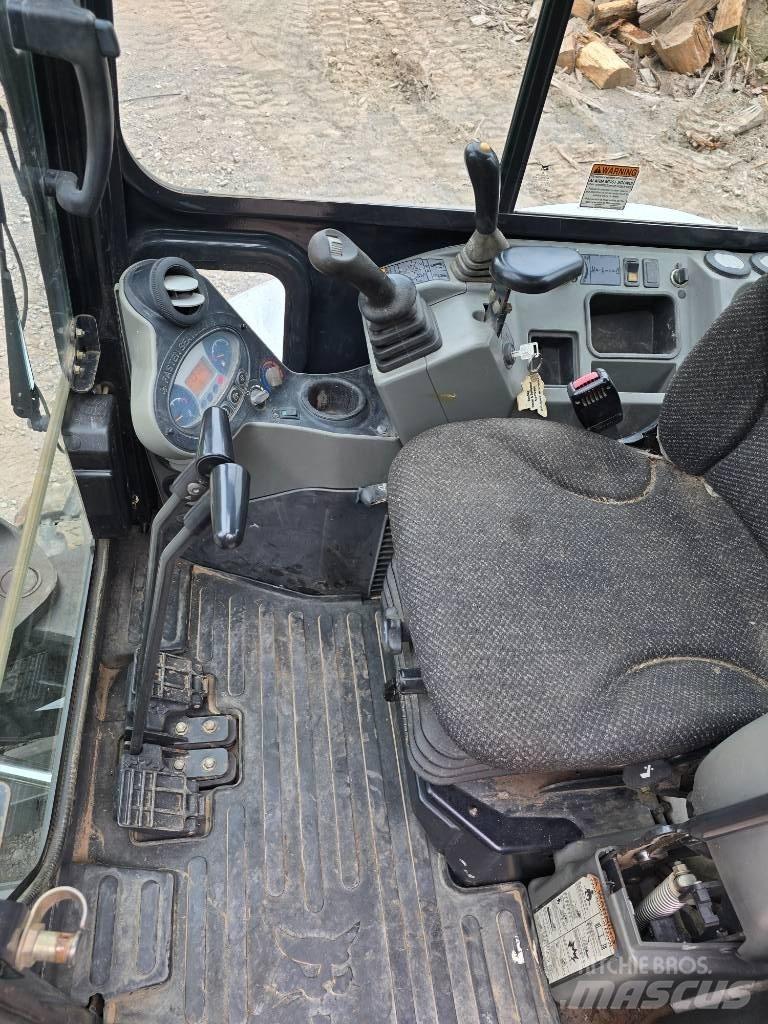 Bobcat E 35 Minigrävare < 7t