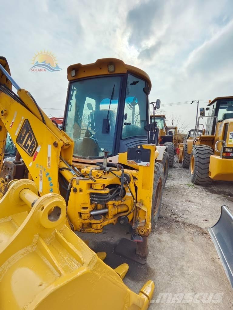 JCB 4CX Grävlastare