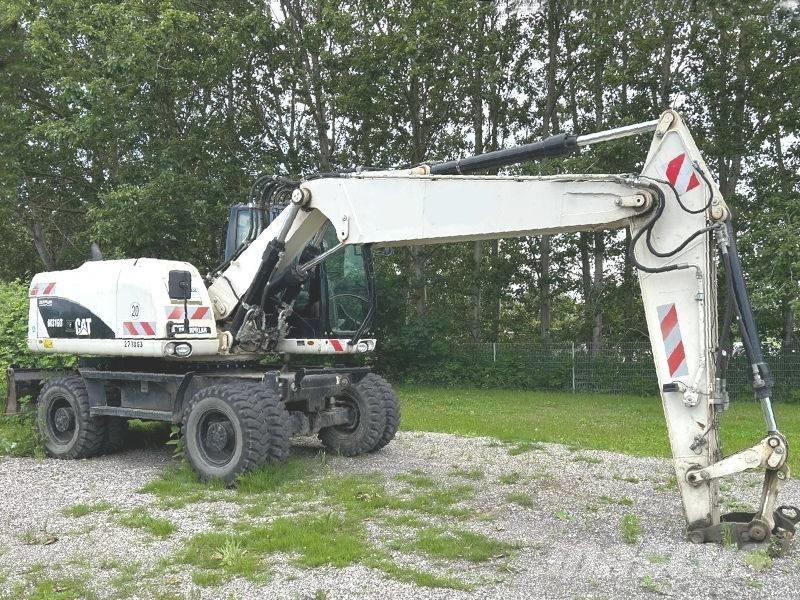CAT M 316 D Hjulgrävare