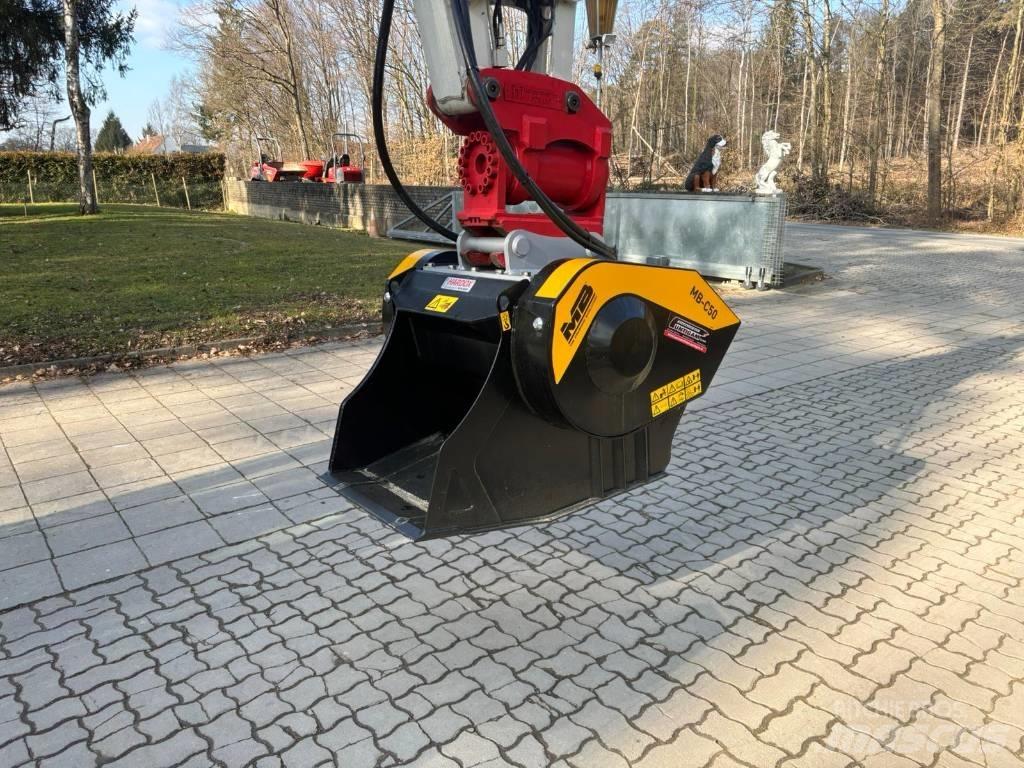 MB Crusher C 50 S4 Krosskopor