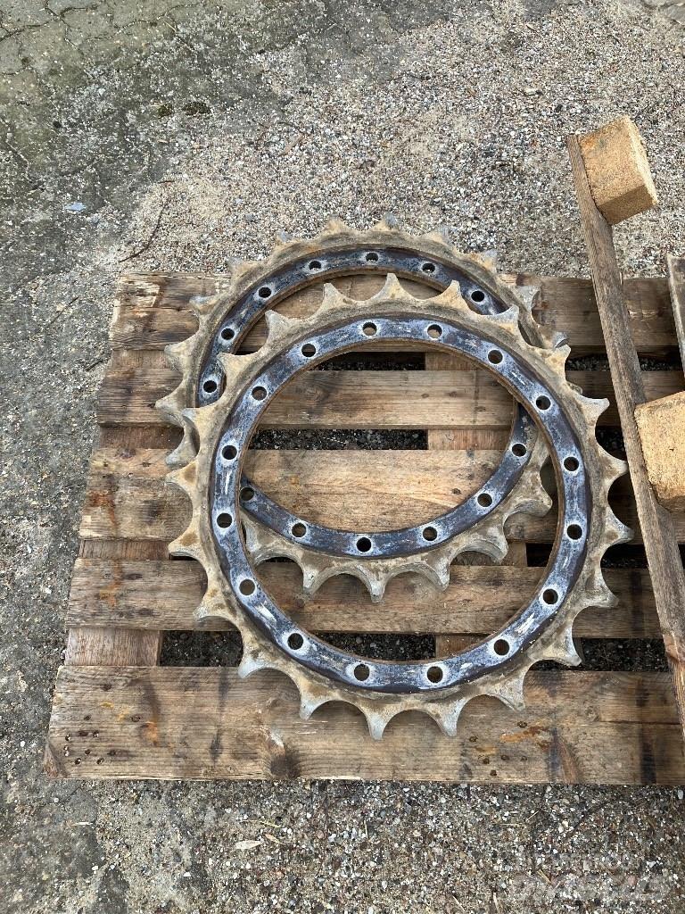 CAT 326 Bandgrävare