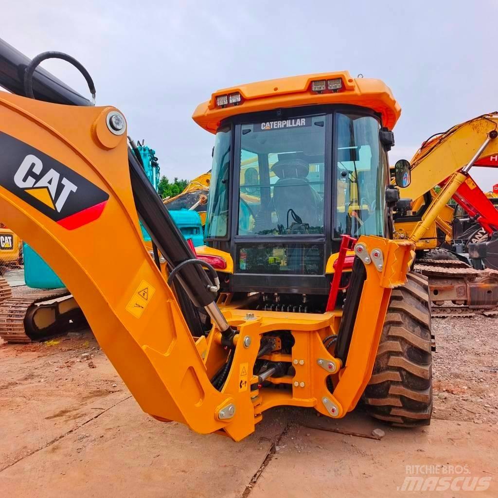 CAT 430 F 100% New Grävlastare