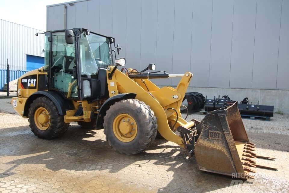 CAT 906M Hjullastare