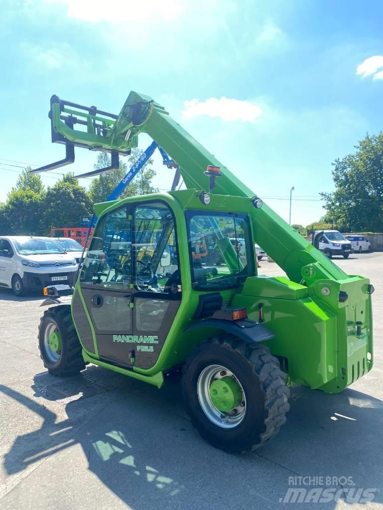 Merlo P 25.6 Teleskoplastare