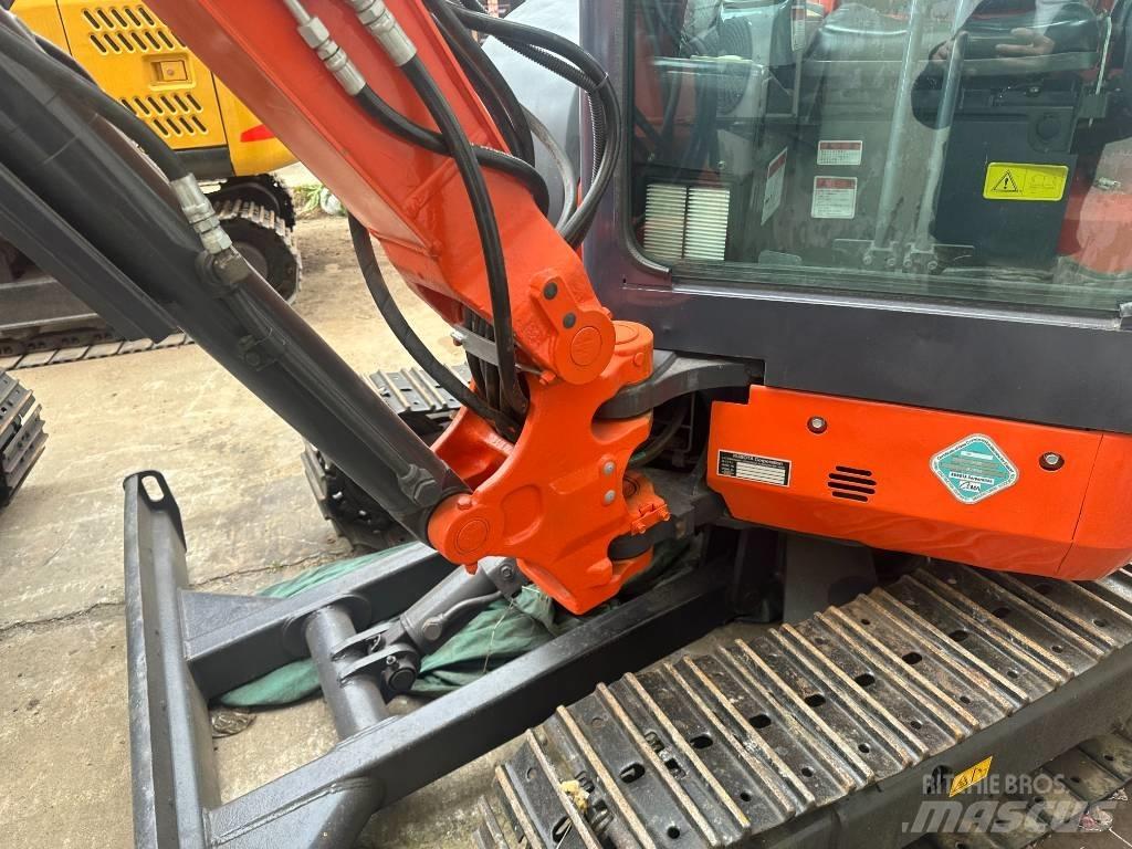 Kubota U 35 Minigrävare < 7t