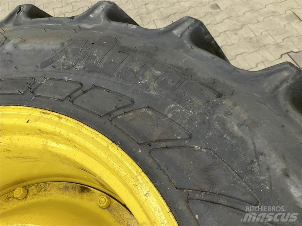 Mitas 540/65R28 Däck, hjul och fälgar