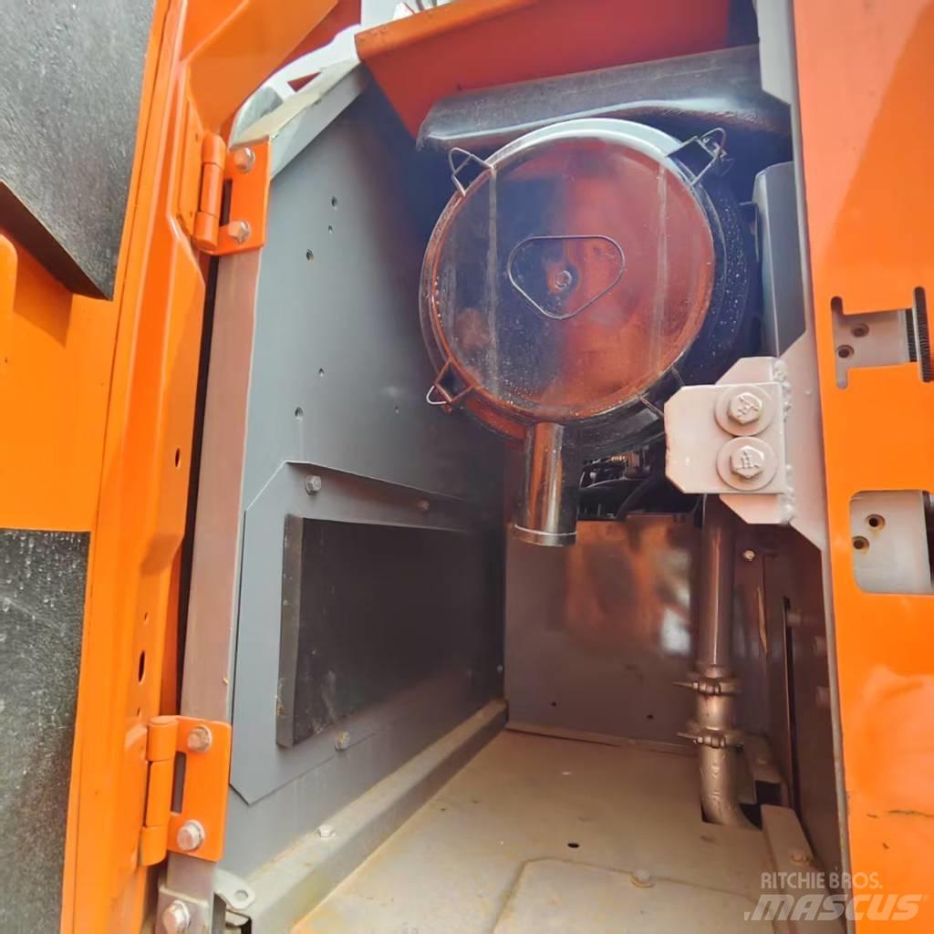 Hitachi ZX 210 Bandgrävare
