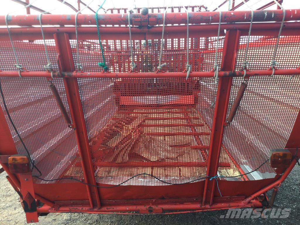 Pöttinger Lw 21 Spannmålsvagnar