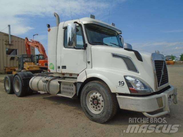 Volvo VNL Dragbilar