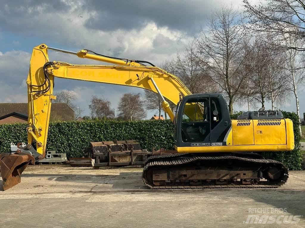 New Holland E215 Bandgrävare