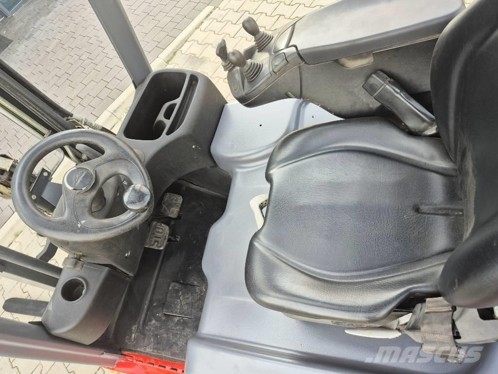 Linde E16-02 Elmotviktstruckar