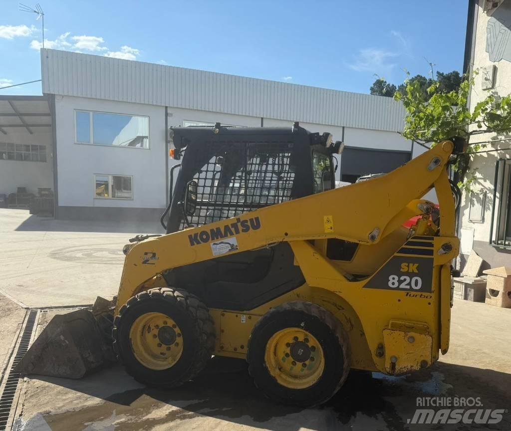 Komatsu SK 820-5 Kompaktlastare
