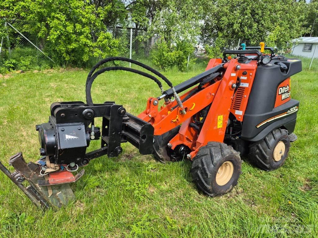 Ditch Witch R300 Kedjegrävmaskiner