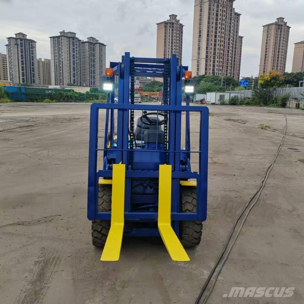 Komatsu FD 30 T-17 Dieselmotviktstruckar