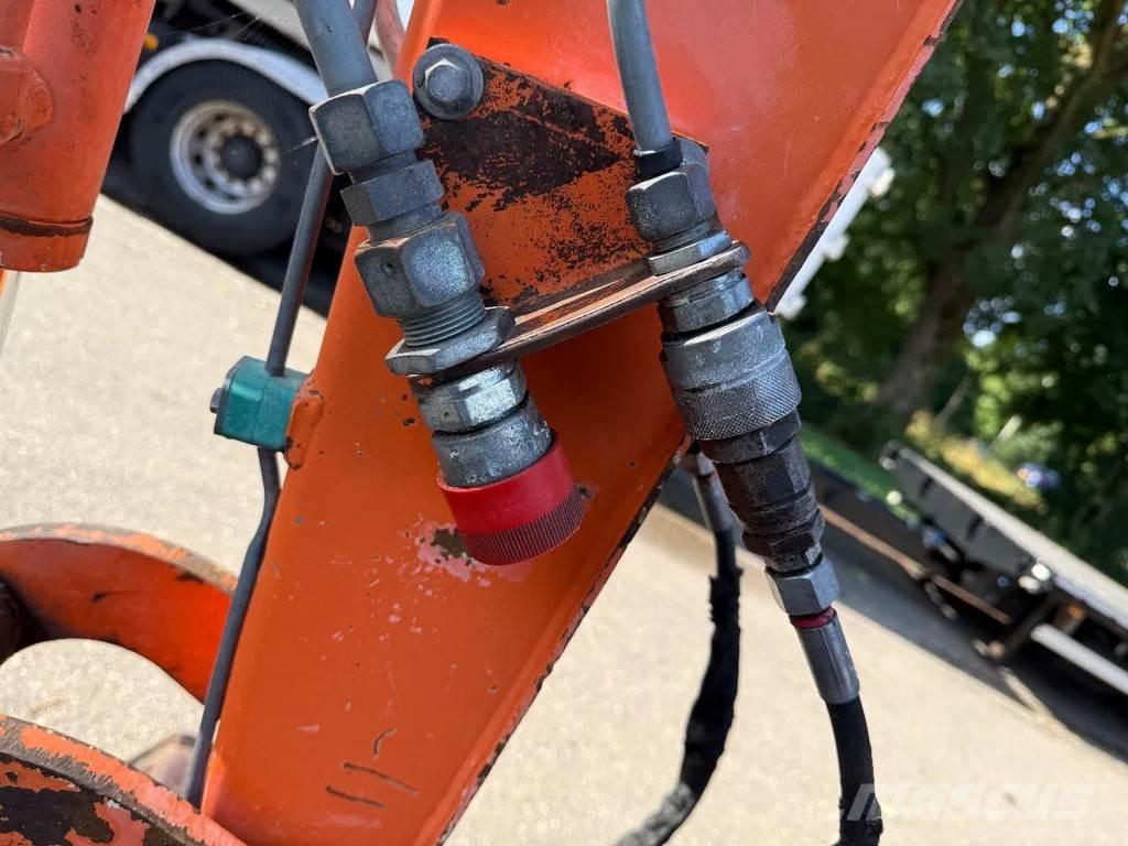 Hitachi ZX30U Minigrävare < 7t