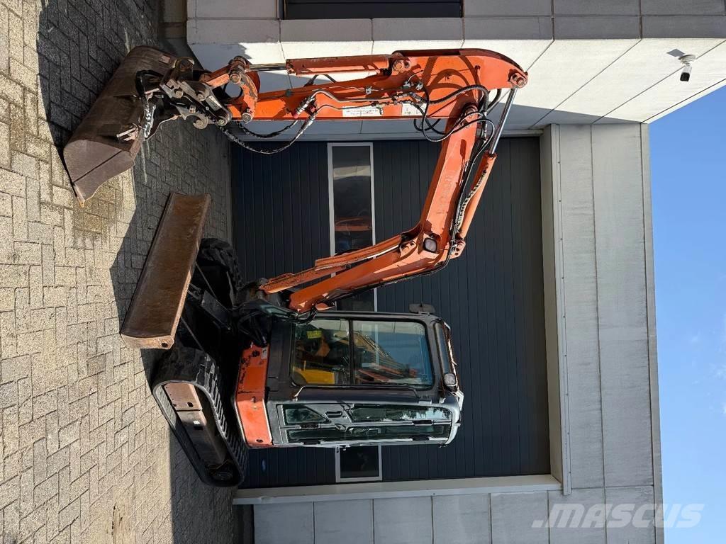 Hitachi ZX30U Minigrävare < 7t