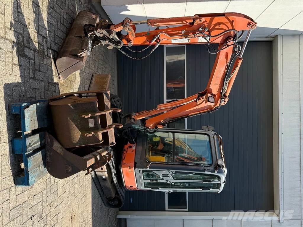 Hitachi ZX30U Minigrävare < 7t