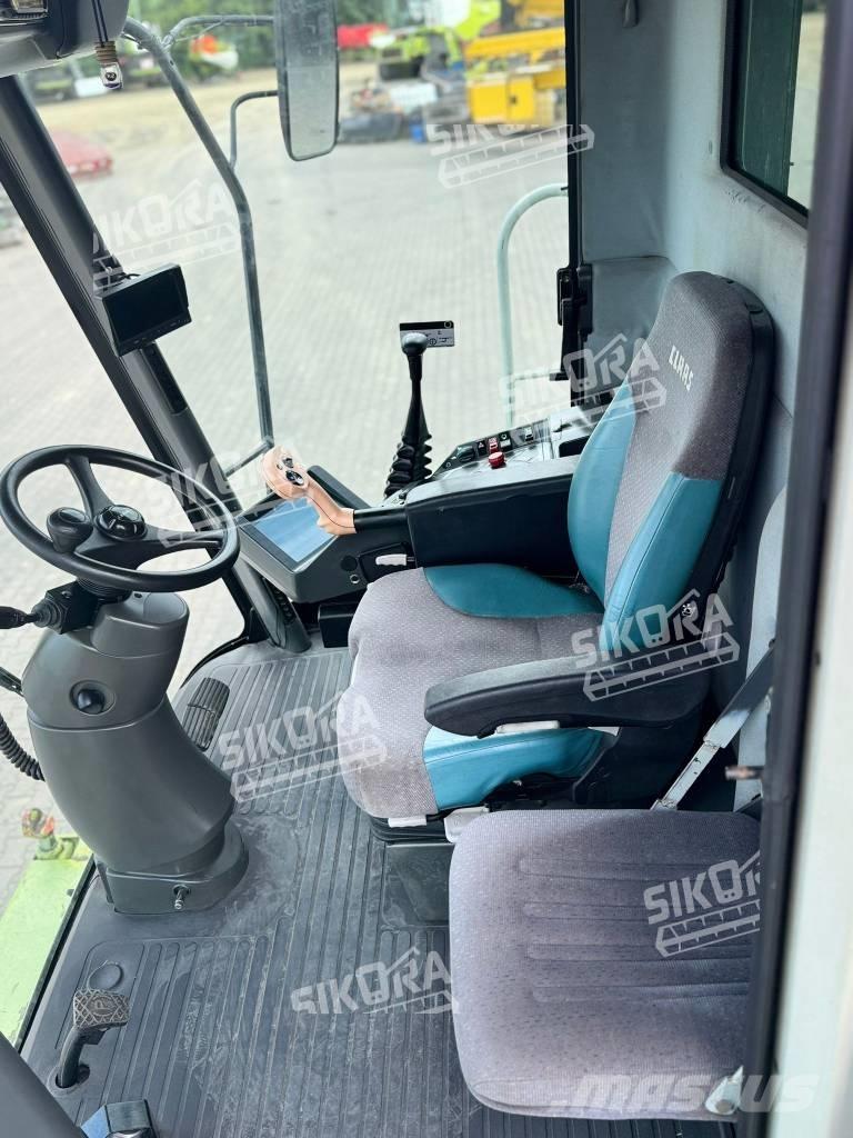 CLAAS Lexion 460 Skördetröskor