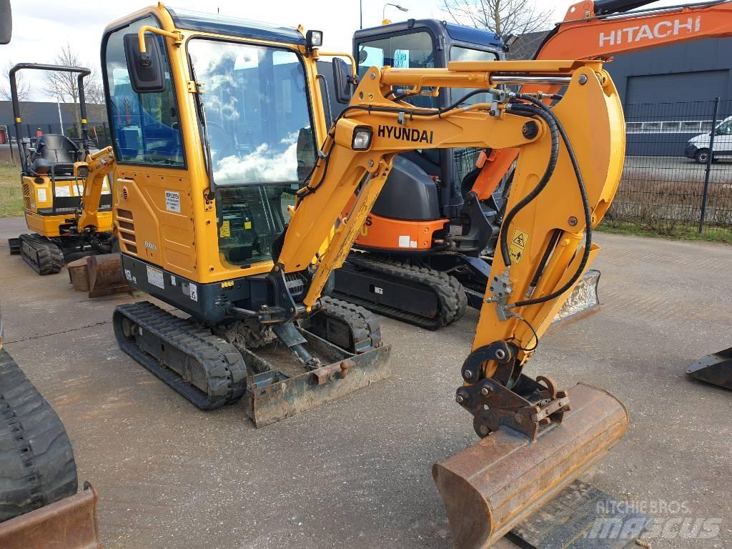 Hyundai R18-9 Minigrävare < 7t