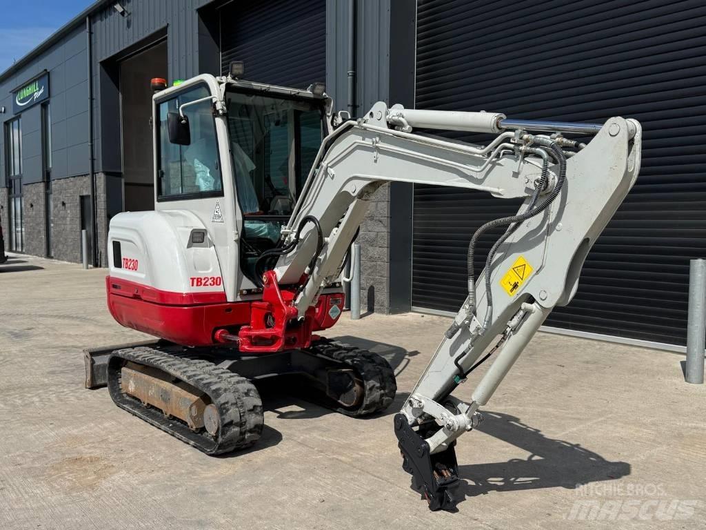 Takeuchi TB 230 Minigrävare < 7t