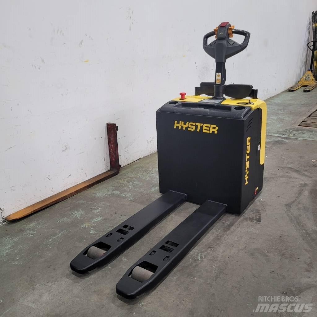 Hyster P 2.0 UTS Låglyftare med plattform
