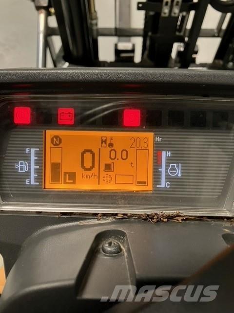 Mitsubishi FD25N3 Dieselmotviktstruckar