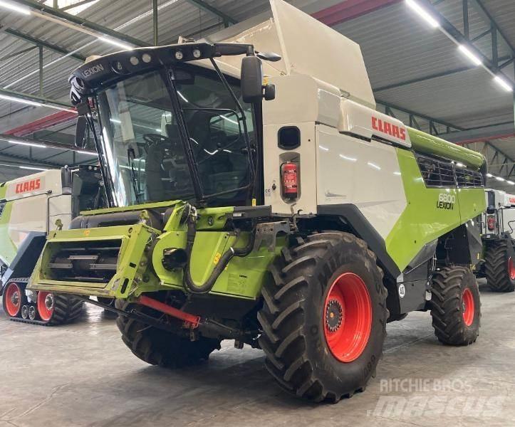 CLAAS LEXION 6800 Skördetröskor