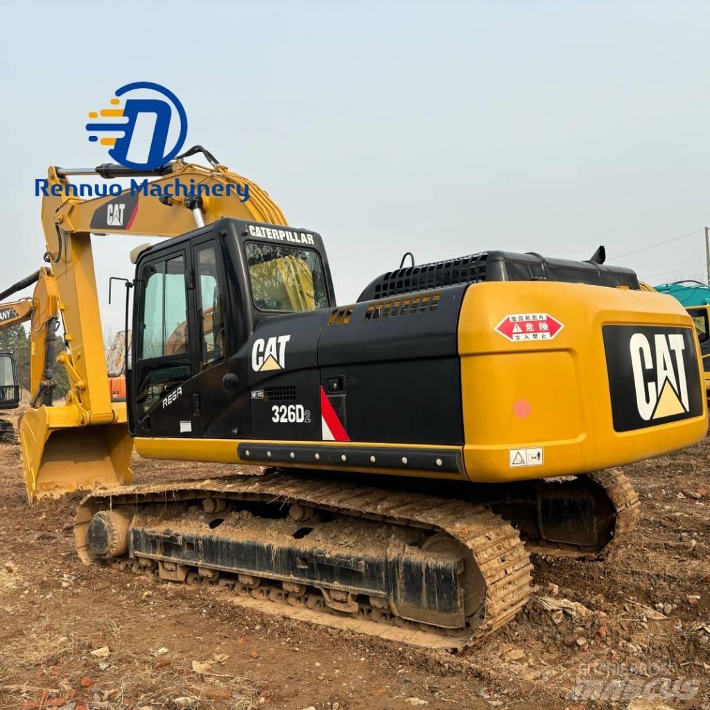 CAT 326D2 Bandgrävare
