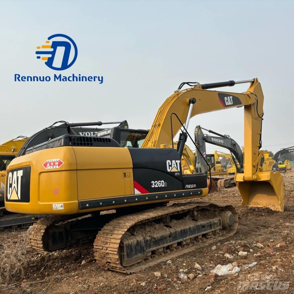 CAT 326D2 Bandgrävare