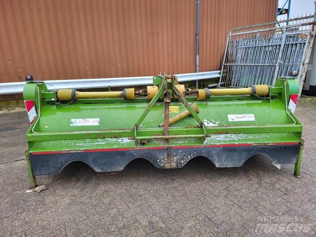 Baselier LKB 320 Personbilar
