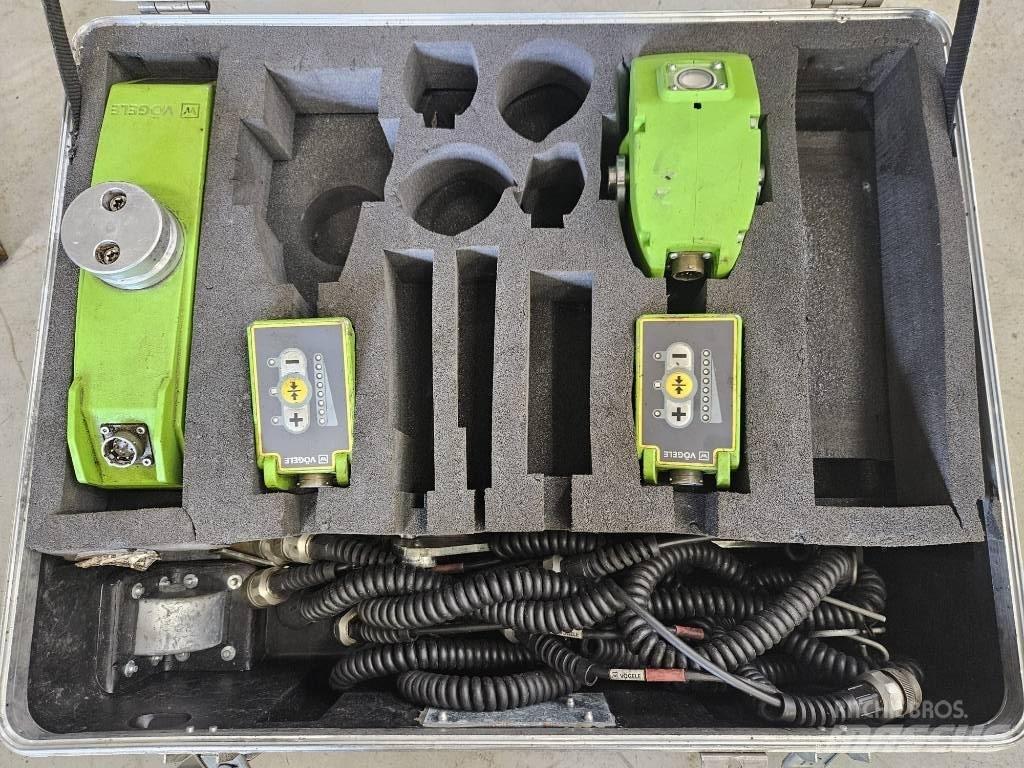 Vögele SUPER 1300-3i Asfaltsläggningsmaskiner