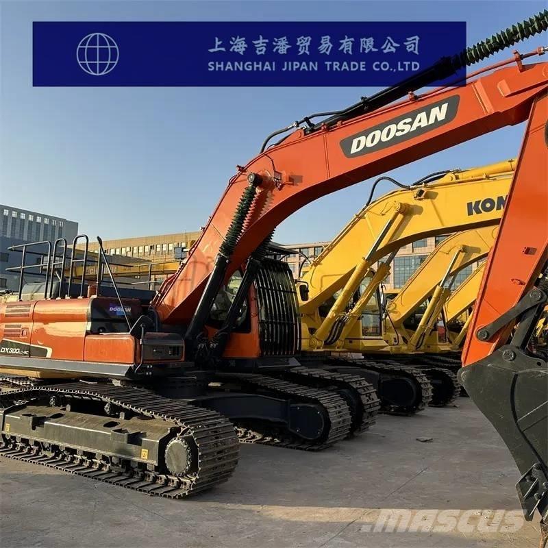 Doosan DX 300 Bandgrävare