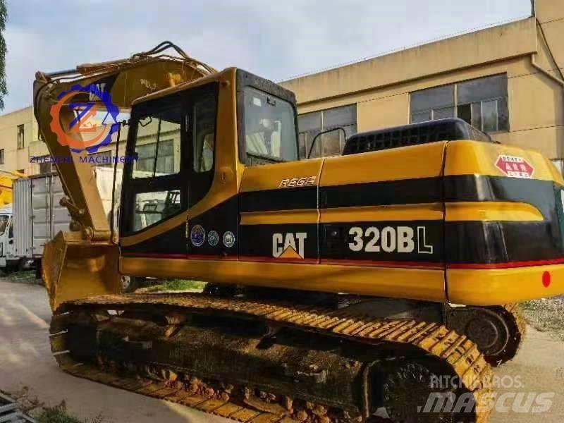 CAT 320 B L Bandgrävare