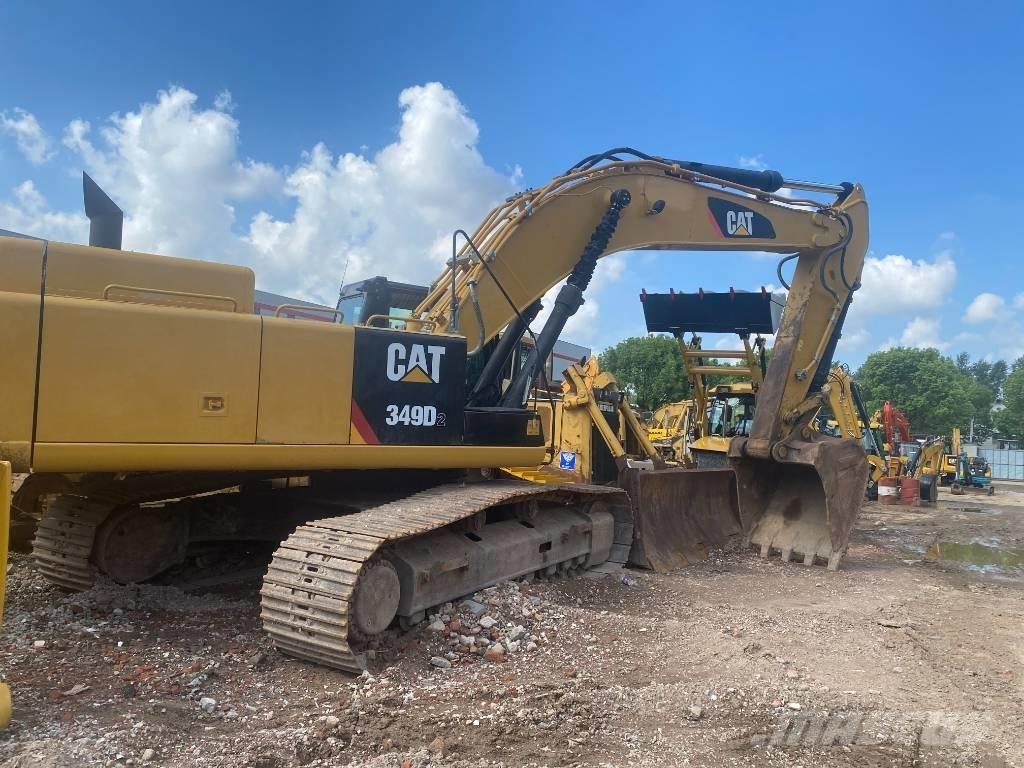 CAT 349 D L Bandgrävare