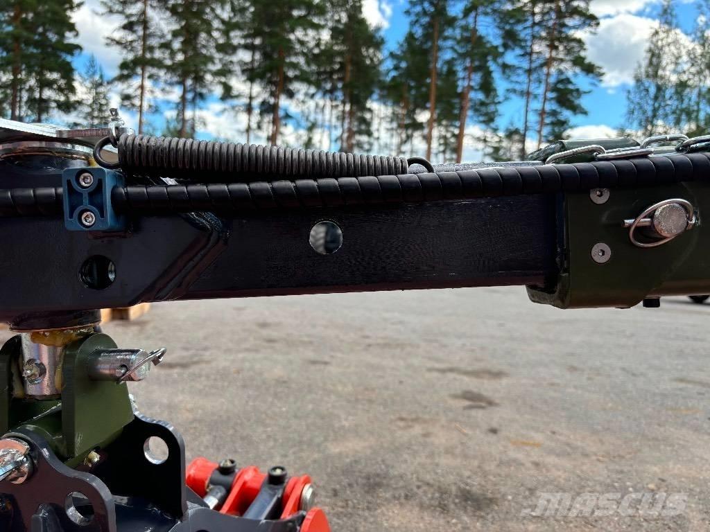 Farma 1000 TM Griplastare och kranar