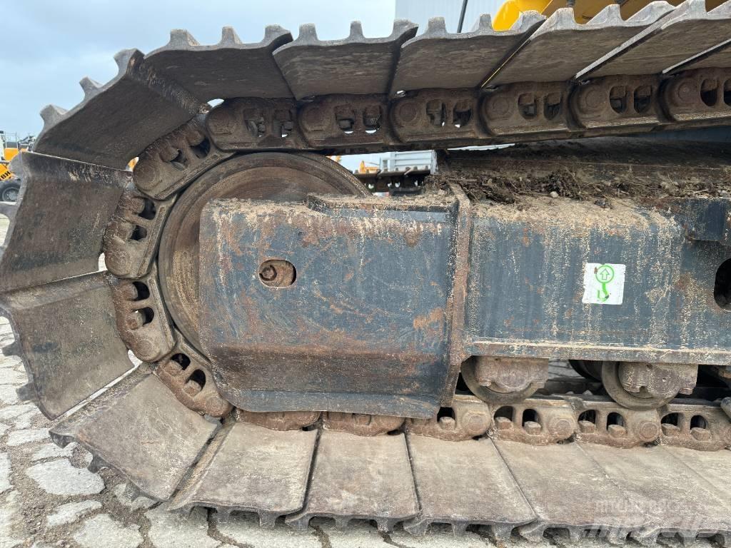 Komatsu PC 240 LC-10 Bandgrävare